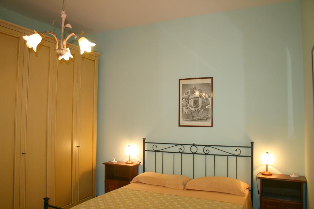 Busi Apartment Rome Bilik gambar