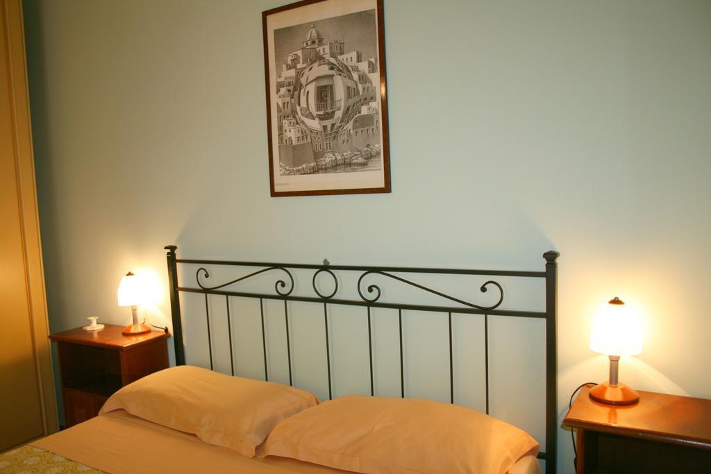 Busi Apartment Rome Bilik gambar